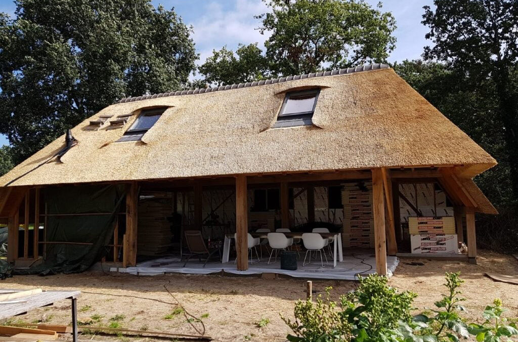 Zwembadhuis Stroe